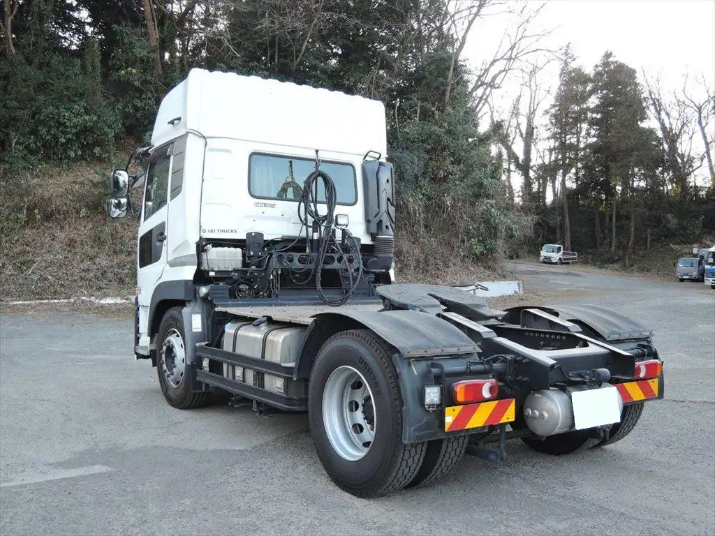 日産UD クオン 大型 トラクター ハイルーフ 1デフの中古トラック画像5