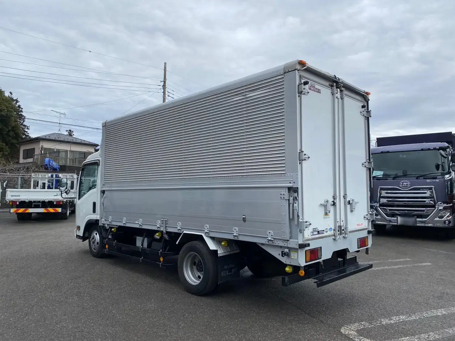 いすゞ エルフ 小型 ウイング TPG-NMR85AN H31/R1の中古トラック画像4