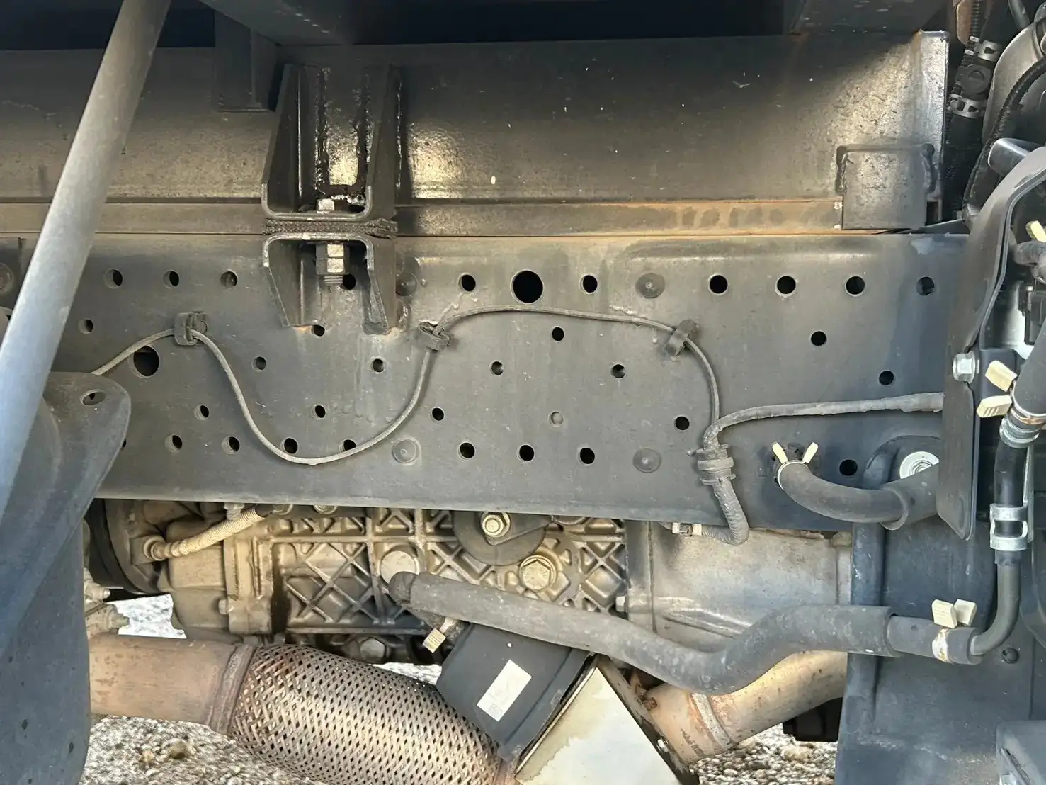 いすゞ エルフ 小型 アルミバン ボトルカー サイドドアの中古トラック画像像17