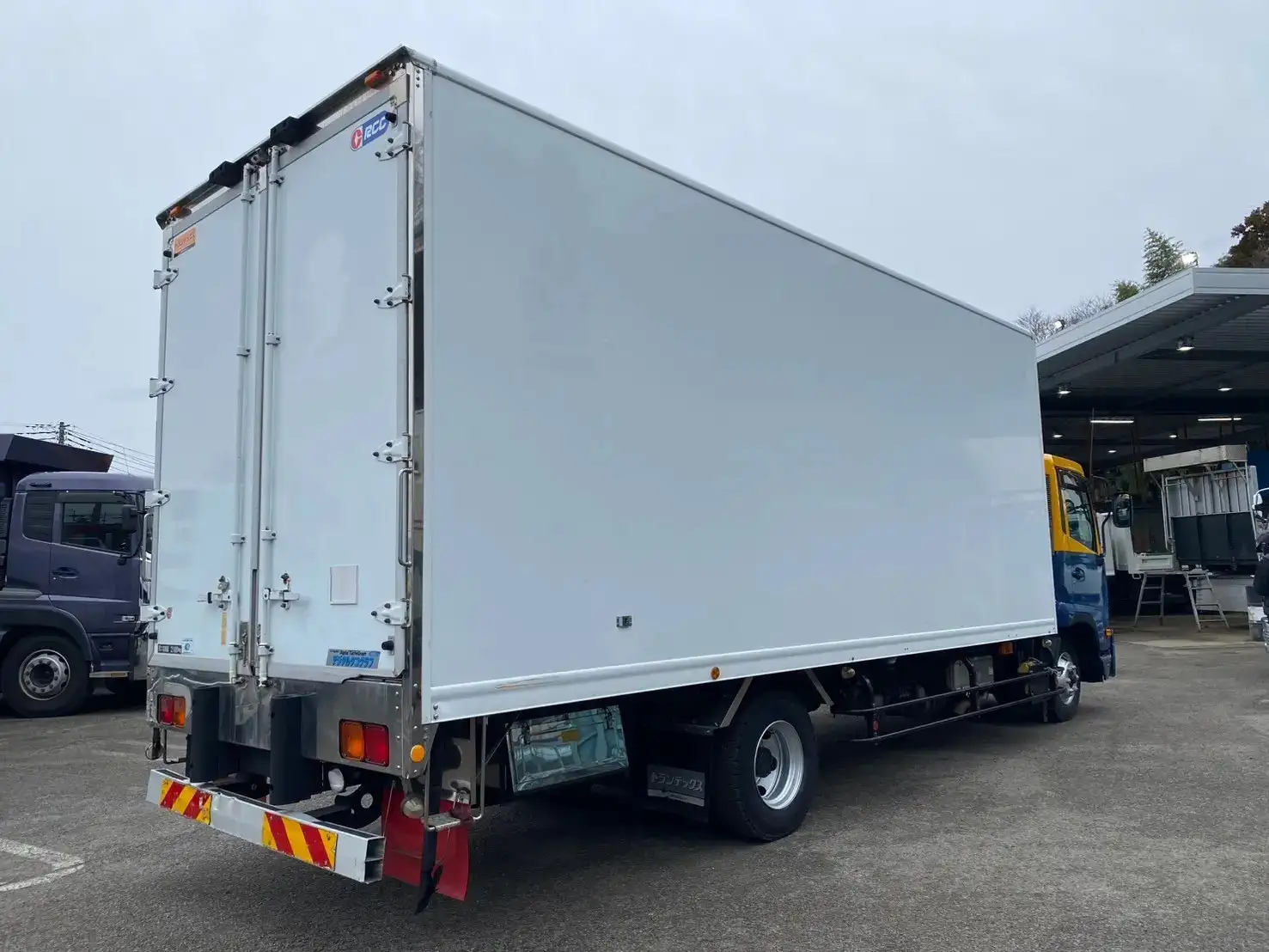 日産UD コンドル 中型/増トン 冷凍冷蔵 低温 エアサスの中古トラック画像3