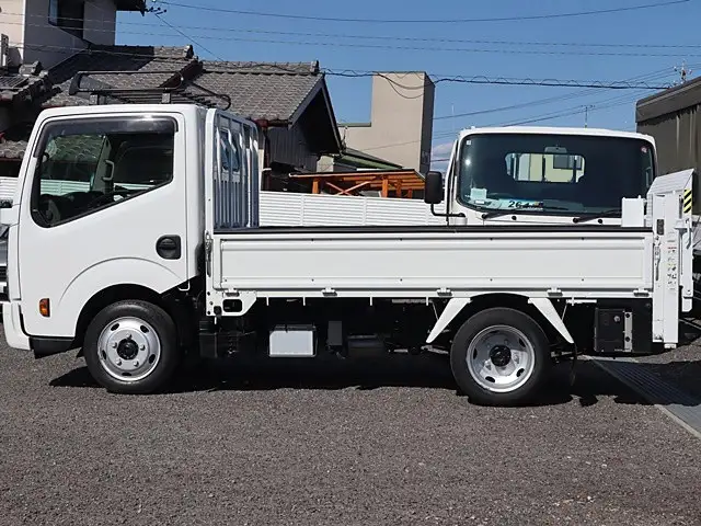 日産 アトラス 小型 平ボディ パワーゲート SKG-TZ2F24の中古トラック画像5