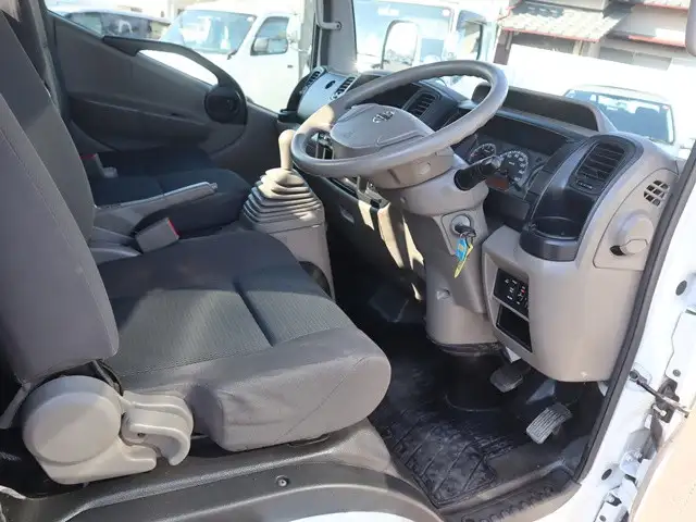 日産 アトラス 小型 平ボディ パワーゲート SKG-TZ2F24の中古トラック画像11