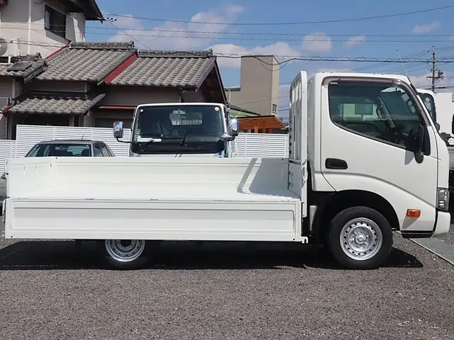トヨタ ダイナ 小型 平ボディ QDF-KDY221 H30の中古トラック画像6