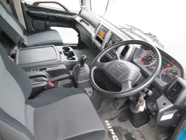 日野 レンジャー 中型/増トン ウイング TKG-FC9JKAA H26の中古トラック画像10