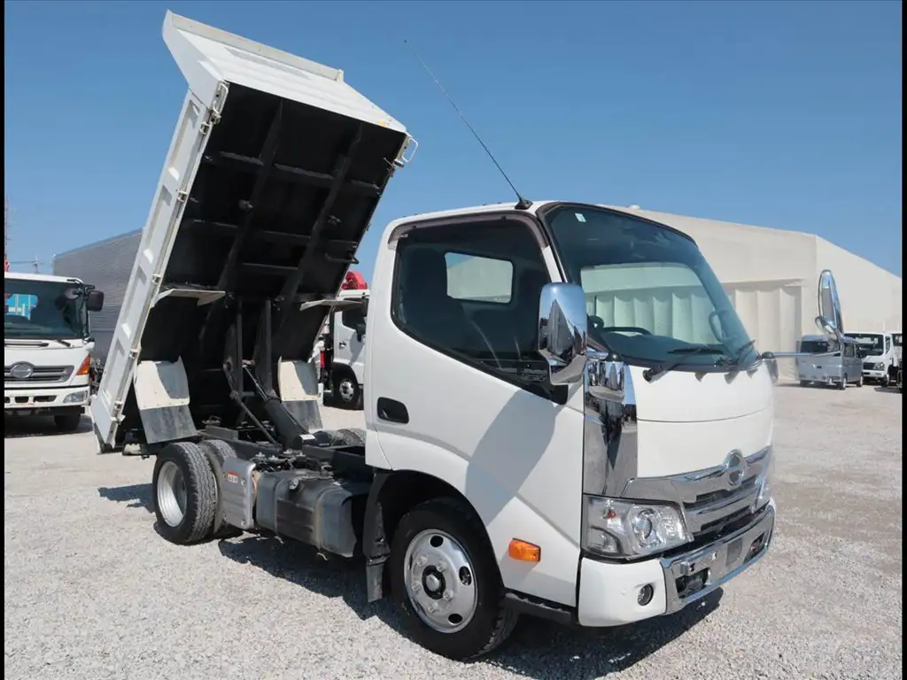 日野 デュトロ 小型 ダンプ 強化 2RG-XZU600Tの中古トラック画像2