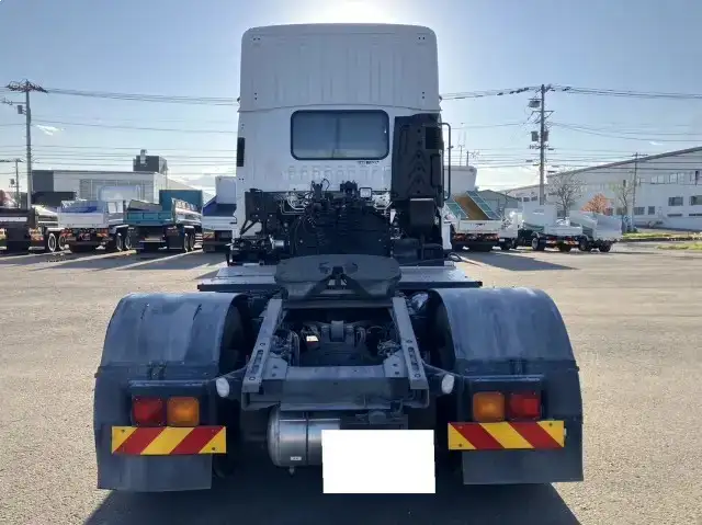 いすゞ ギガ 大型 トラクター ハイルーフ 1デフの中古トラック画像6