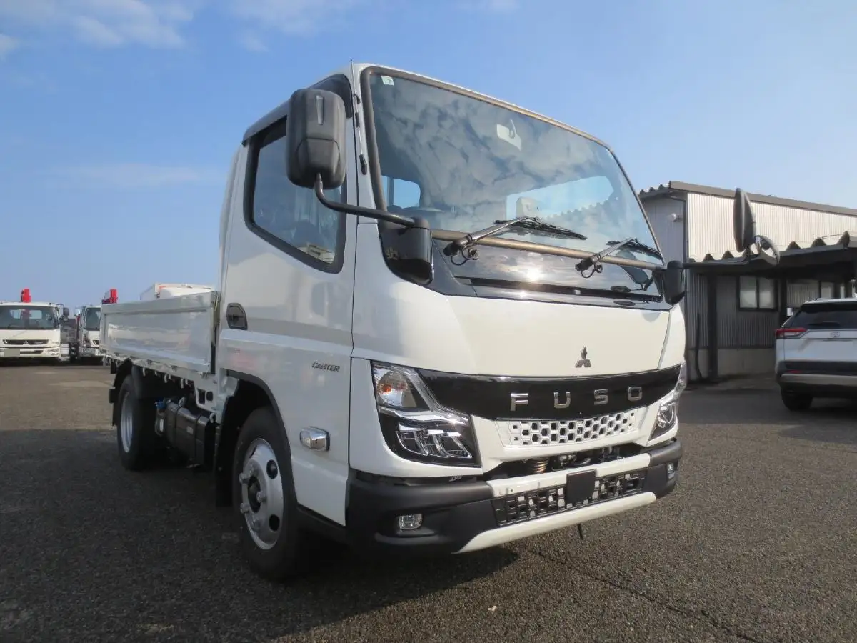 三菱 キャンター 小型 平ボディ 2RG-FBAV0 R5の中古トラック画像3