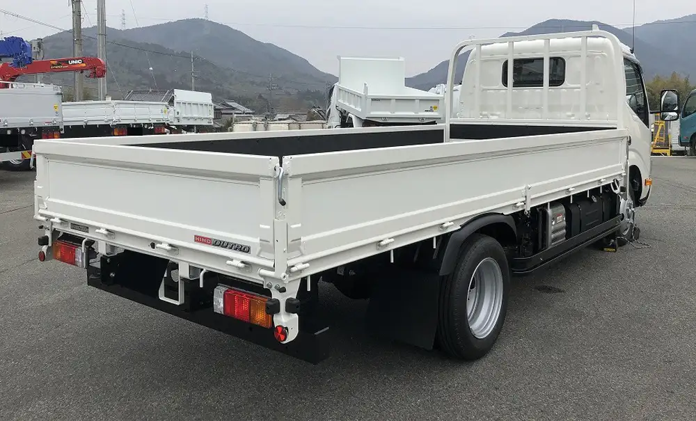 日野 デュトロ 小型 平ボディ 2KG-XZU655M R6の中古トラック画像5