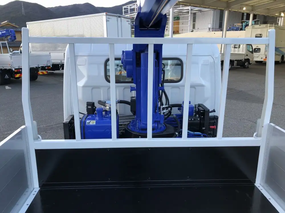 三菱 キャンター 小型 クレーン付 アルミブロック 4段の中古トラック画像5