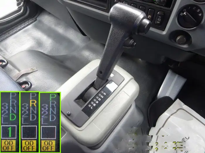 三菱 ファイター 中型/増トン 特殊車両 PDG-FK61F H19の中古トラック画像11