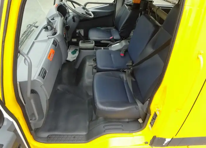 三菱 ファイター 中型/増トン 特殊車両 PDG-FK61F H19の中古トラック画像13
