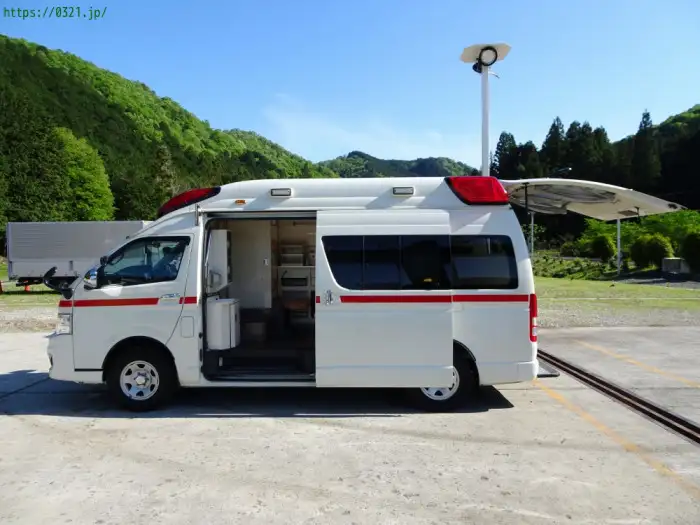 トヨタ ハイエース 小型 特殊車両 CBF-TRH226S H23の中古トラック画像3