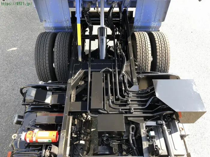 いすゞ エルフ 小型 パッカー車 巻き込み式 回転ダンプ式の中古トラック画像16