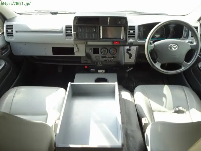 トヨタ ハイエース 小型 特殊車両 CBF-TRH226S H18の中古トラック画像14