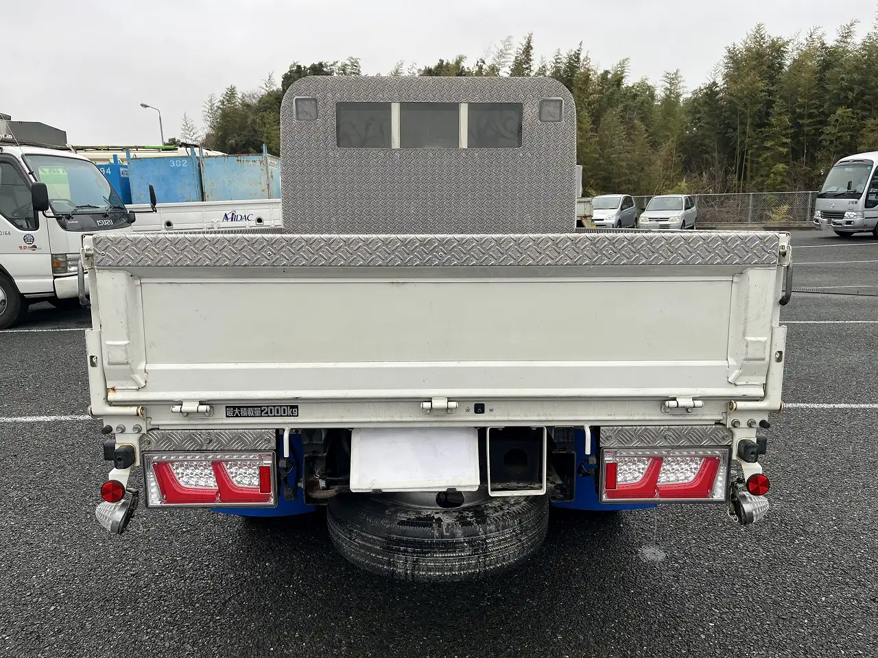 日野 デュトロ 小型 平ボディ Wキャブ 床鉄板の中古トラック画像3