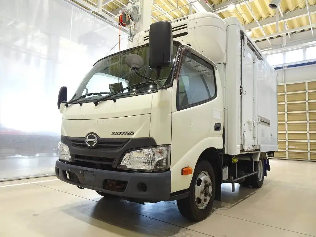 日野 デュトロ 小型 冷凍冷蔵 低温 スタンバイの中古トラック画像1