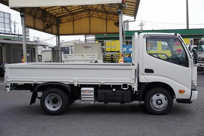日野 デュトロ 小型 平ボディ 2KG-XZC605M R6の中古トラック画像2