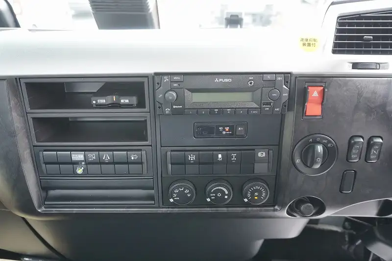 三菱 ファイター 中型/増トン 車両重機運搬 4段クレーン ラジコンの中古トラック画像13