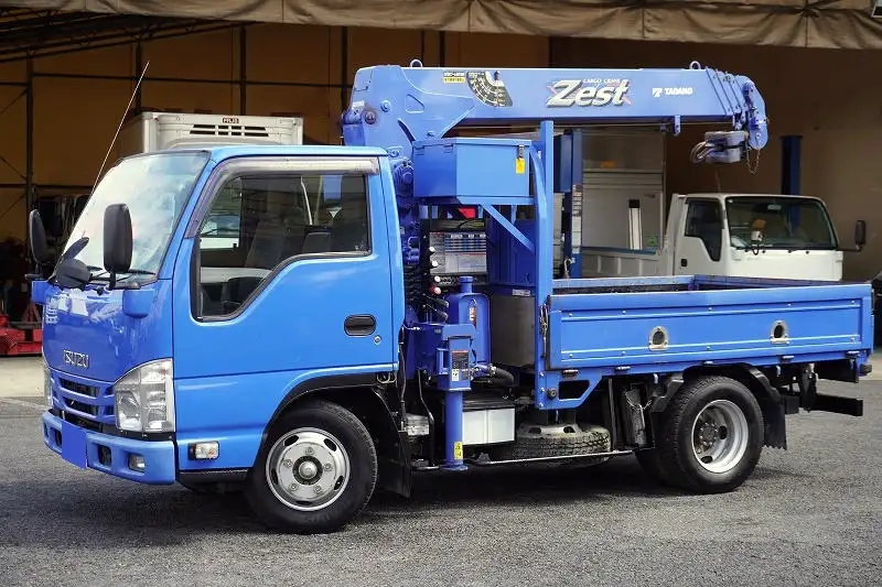 いすゞ エルフ 小型 クレーン付 床鉄板 4段の中古トラック画像1