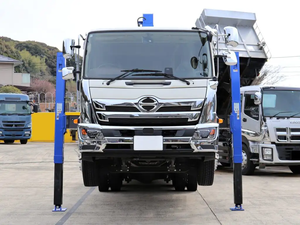 日野 レンジャー 中型/増トン 車両重機運搬 4段クレーン ラジコンの中古トラック画像2