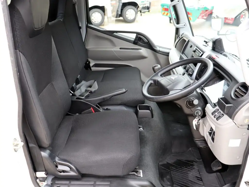 三菱 キャンター 小型 クレーン付 4段 ラジコンの中古トラック画像11
