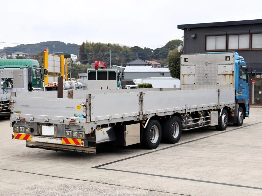 日産UD クオン 大型 平ボディ アルミブロック エアサスの中古トラック画像4