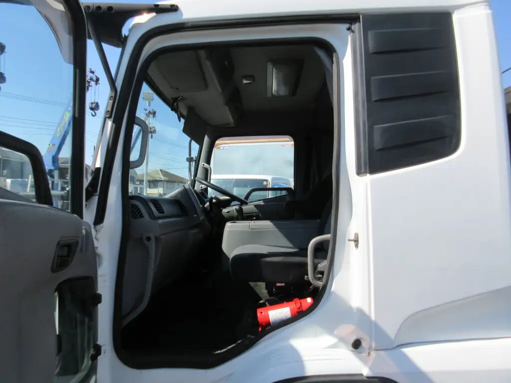 日産UD コンドル 中型/増トン アームロール ツインホイスト ベッドの中古トラック画像12