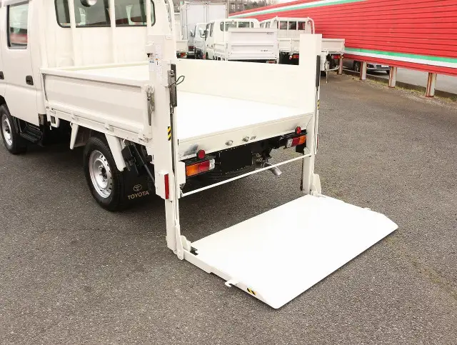 トヨタ トヨエース 小型 平ボディ Wキャブ パワーゲートの中古トラック画像8