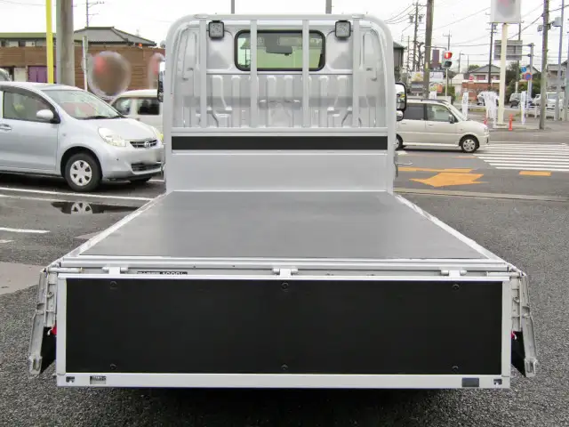 日野 デュトロ 小型 平ボディ 2DG-GDY231M R3の中古トラック画像6