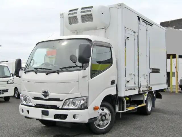 日野 デュトロ 小型 冷凍冷蔵 低温 2室｜画像1