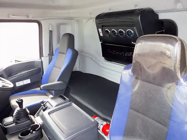 いすゞ ギガ 大型 トラクター ハイルーフ 2デフの中古トラック画像11
