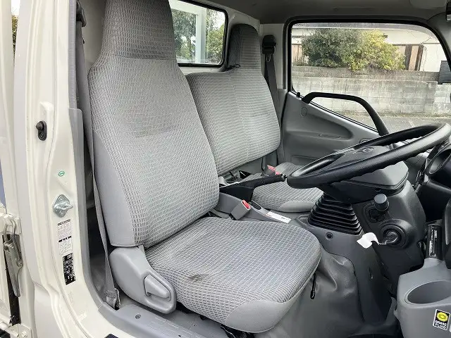 トヨタ ダイナ 小型 平ボディ TKG-XZU675 H29の中古トラック画像10