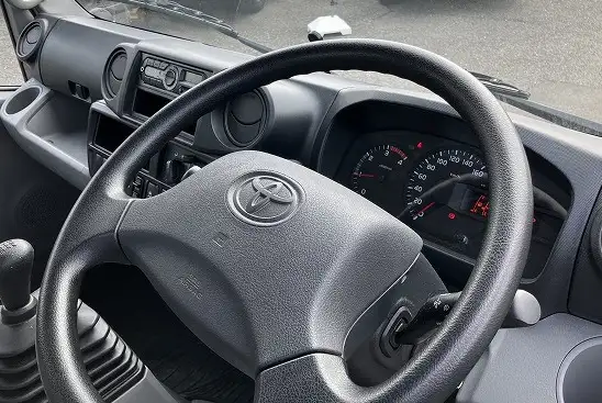 トヨタ ダイナ 小型 平ボディ TKG-XZU675 H29の中古トラック画像11