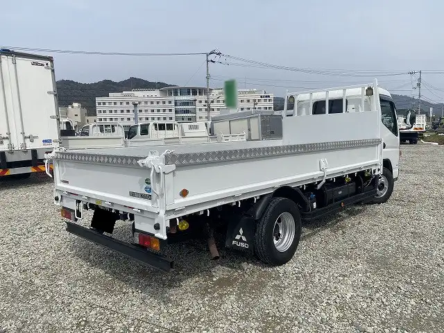 三菱 キャンター 小型 平ボディ 床鉄板 2RG-FEA20の中古トラック画像3