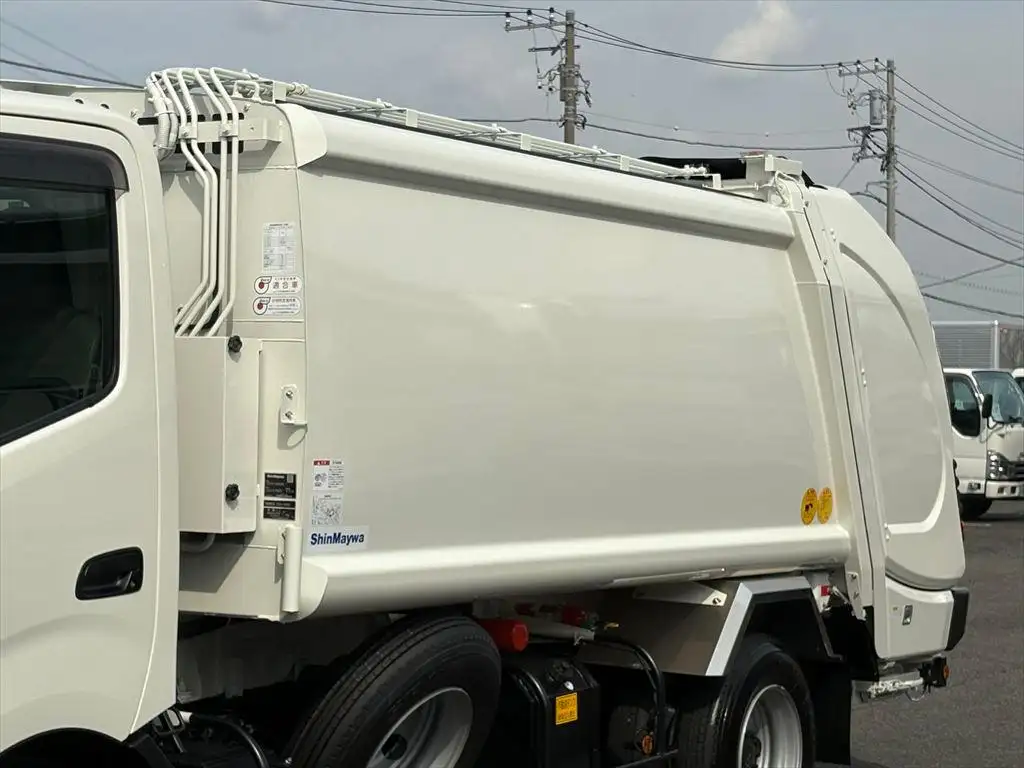 日野 デュトロ 小型 パッカー車 プレス式 2KG-XZU710Mの中古トラック画像6