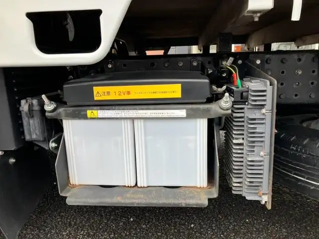 三菱 キャンター 小型 平ボディ  H31/R1の中古トラック画像15