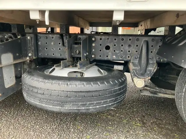 三菱 キャンター 小型 平ボディ  H31/R1の中古トラック画像18