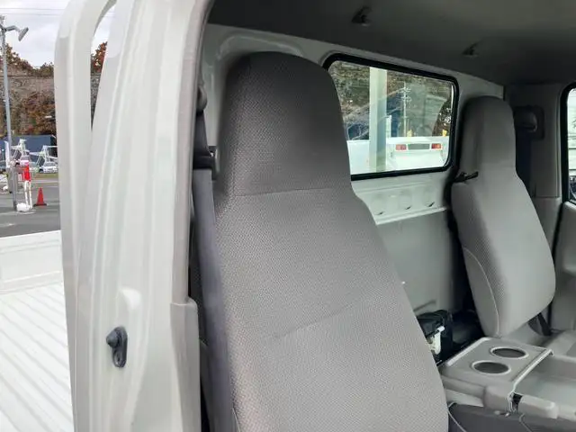 トヨタ トヨエース 小型 平ボディ  H26の中古トラック画像7