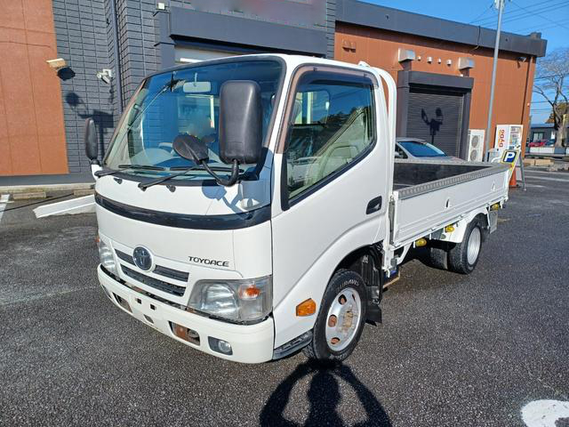 トヨタ トヨエース 小型 平ボディ  H27｜画像1
