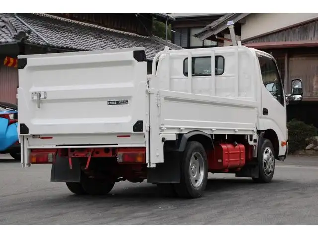 日野 デュトロ 小型 平ボディ パワーゲート 床鉄板の中古トラック画像2