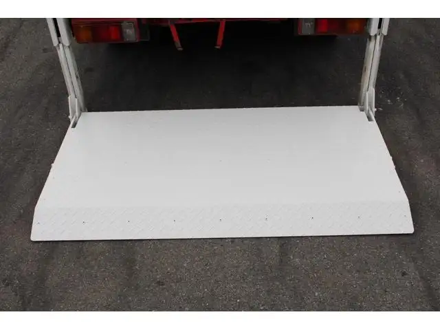 日野 デュトロ 小型 平ボディ パワーゲート 床鉄板の中古トラック画像7