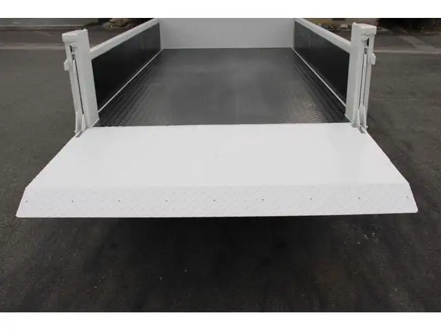 日野 デュトロ 小型 平ボディ パワーゲート 床鉄板の中古トラック画像6