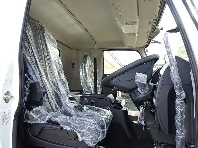 三菱 ファイター 中型/増トン 車両重機運搬 ラジコン ウインチの中古トラック画像8