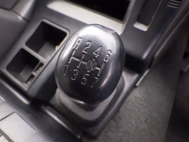 いすゞ ギガ 大型 ウイング エアサス PDG-CYY77V8Jの中古トラック画像10
