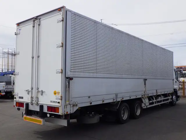 いすゞ ギガ 大型 ウイング エアサス PDG-CYY77V8Jの中古トラック画像3