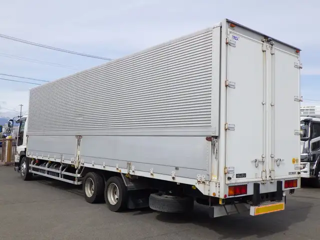 いすゞ ギガ 大型 ウイング エアサス PDG-CYY77V8Jの中古トラック画像4