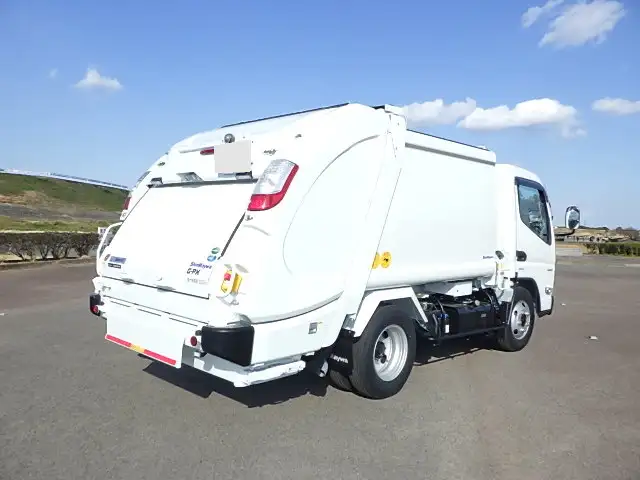 三菱 キャンター 小型 パッカー車 プレス式 2RG-FEAV0の中古トラック画像2