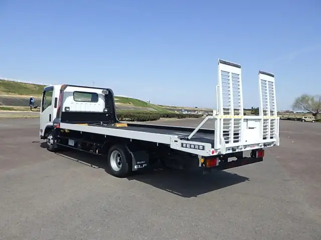 いすゞ エルフ 小型 車両重機運搬 ラジコン ウインチの中古トラック画像4
