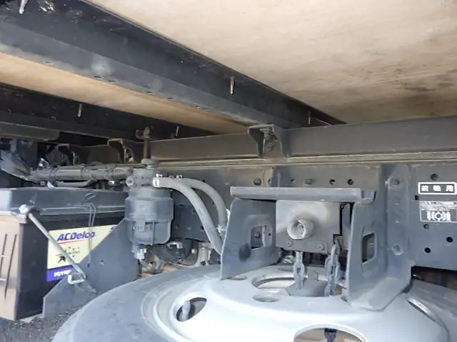 トヨタ トヨエース 小型 アルミバン TPG-XZU605 H30の中古トラック画像16