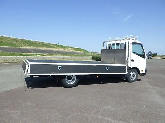 トヨタ ダイナ 小型 平ボディ TKG-XZU710 H28の中古トラック画像6